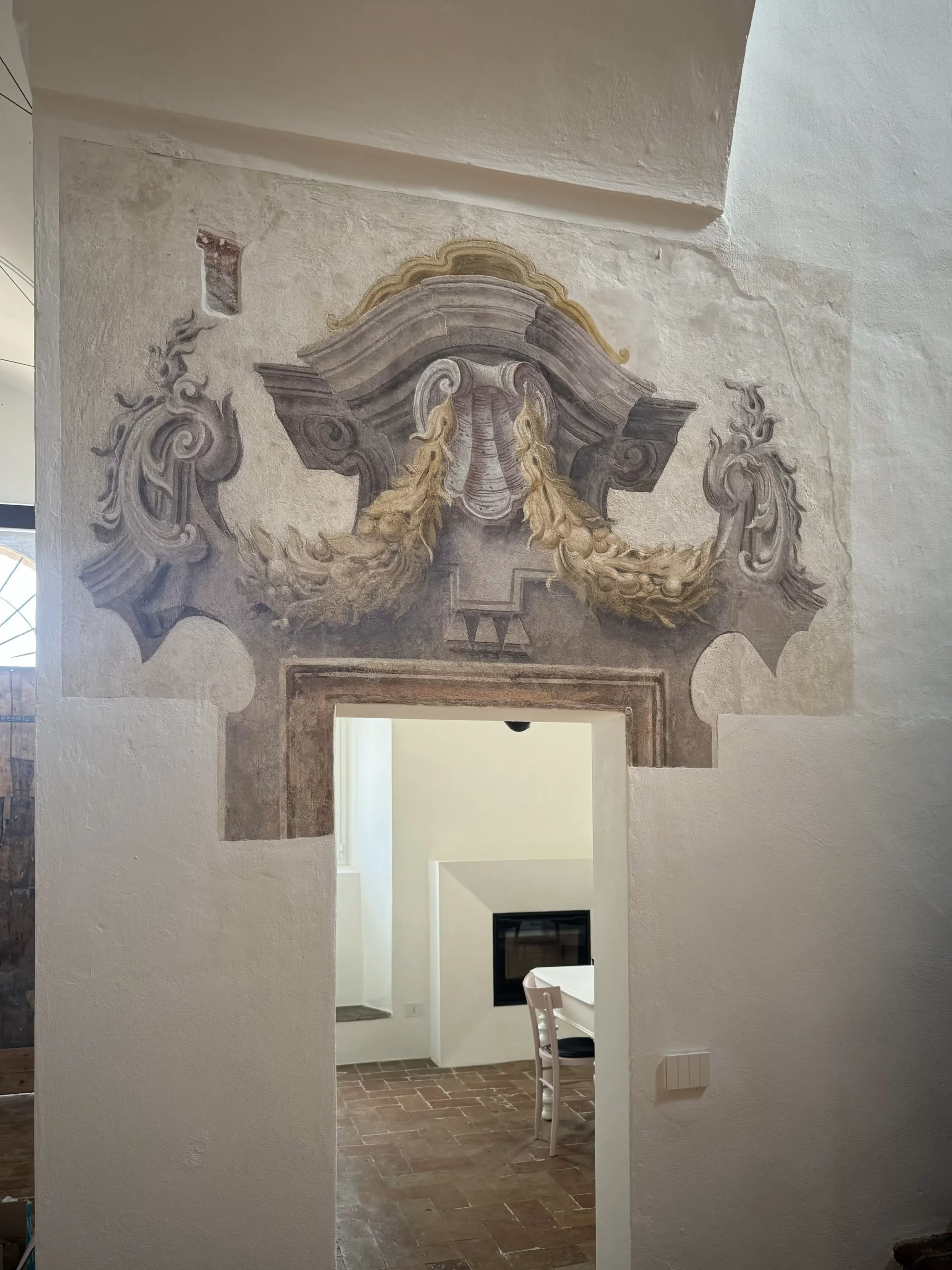 santa-maria-piccola-architetto-stefano-pigazzani-affresco-interno