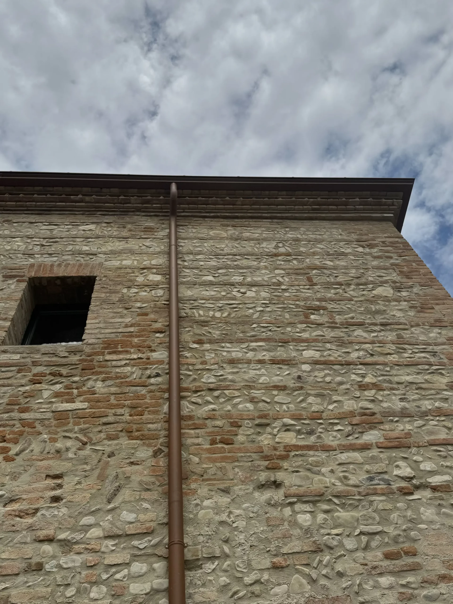 santa-maria-piccola-architetto-stefano-pigazzani-particolare-esterno