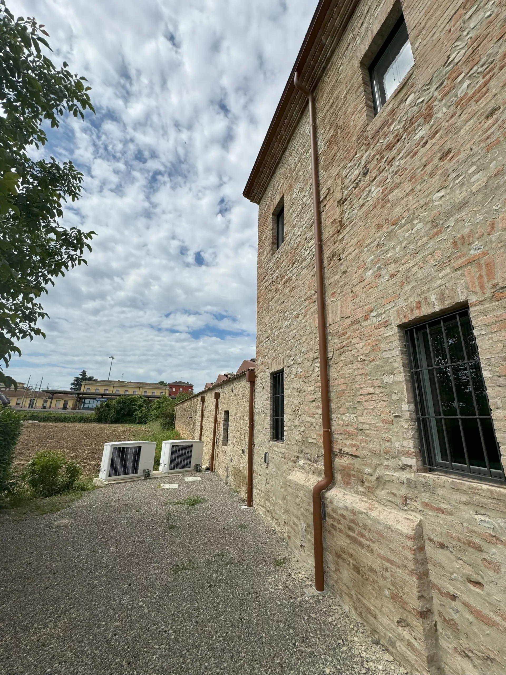 santa-maria-piccola-architetto-stefano-pigazzani-retro-particolare